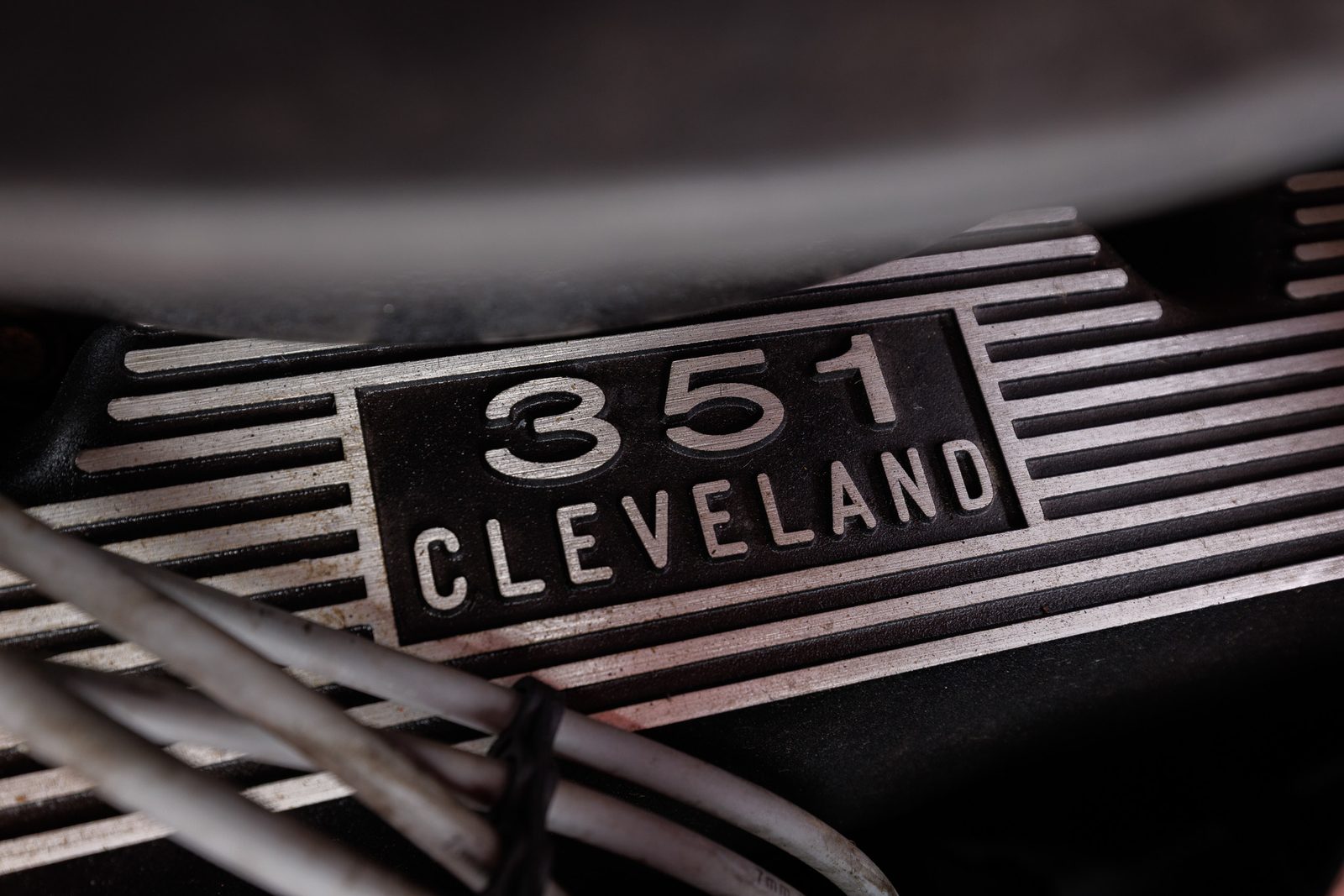 351 Cleveland valve cover