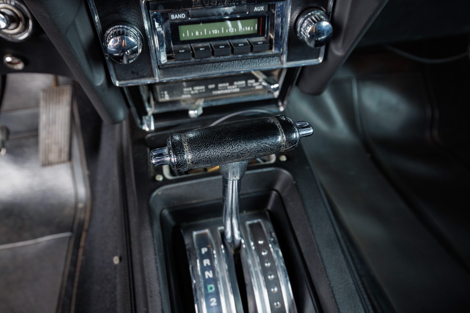 1970 Mach 1 console shifter and radio