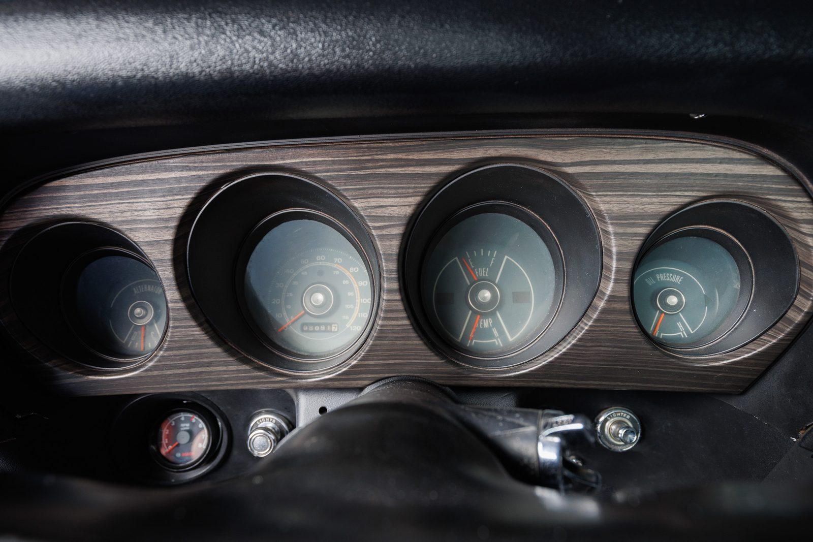 1970 Mach 1 gauge cluster