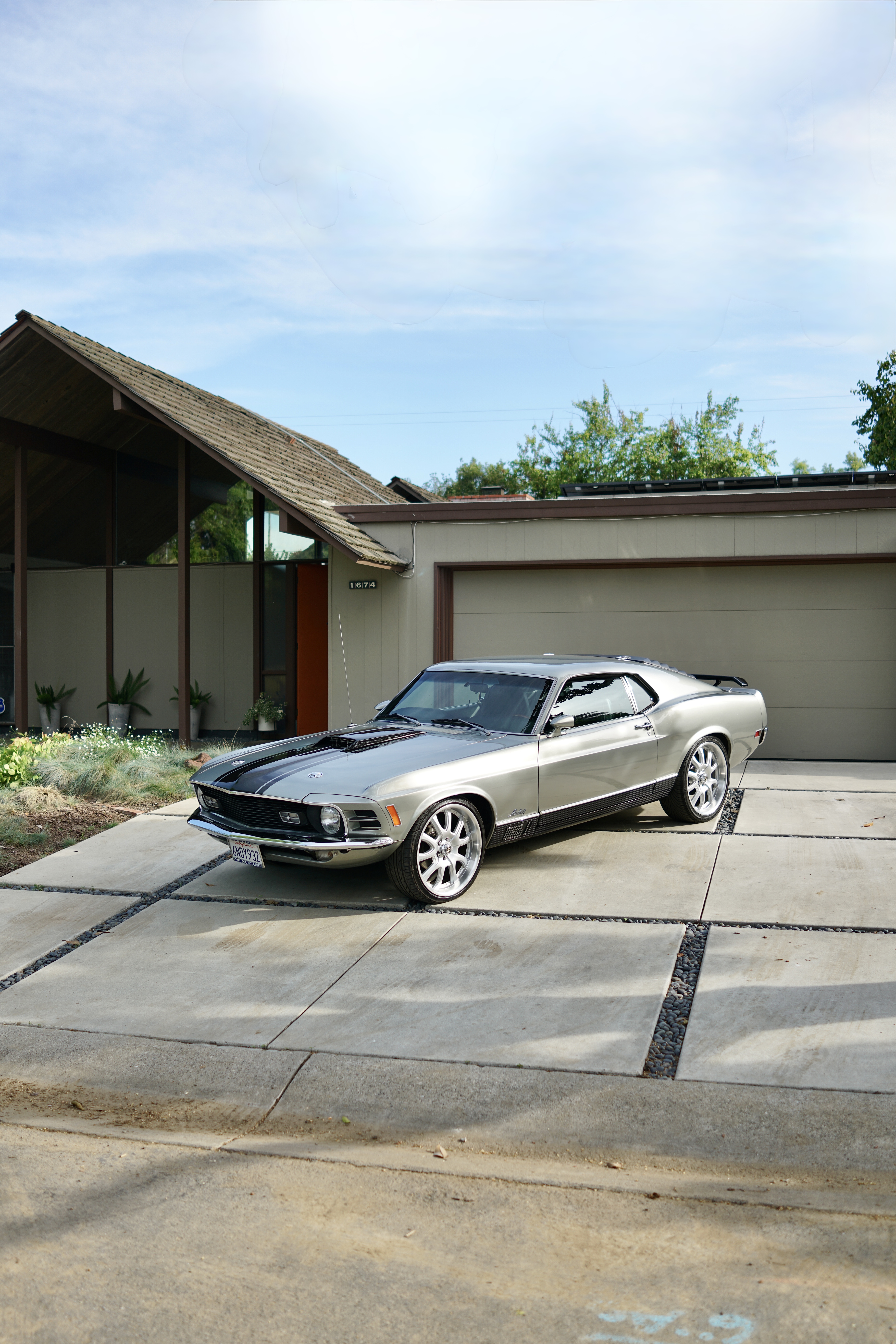 Mach 1